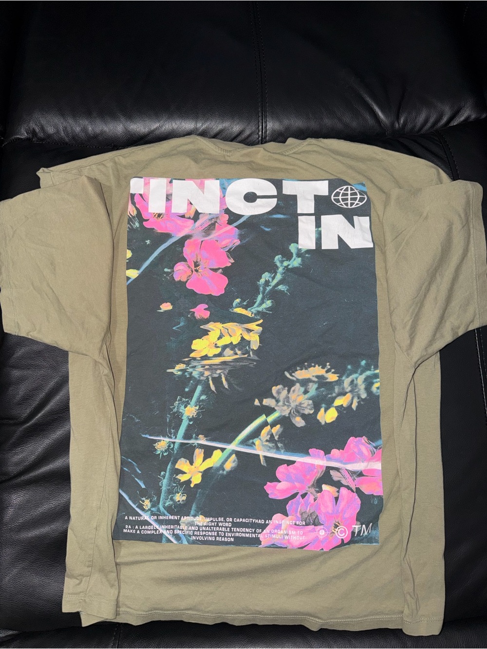 ASOS DESIGN Men's Olive Graphic Floral Print Tee